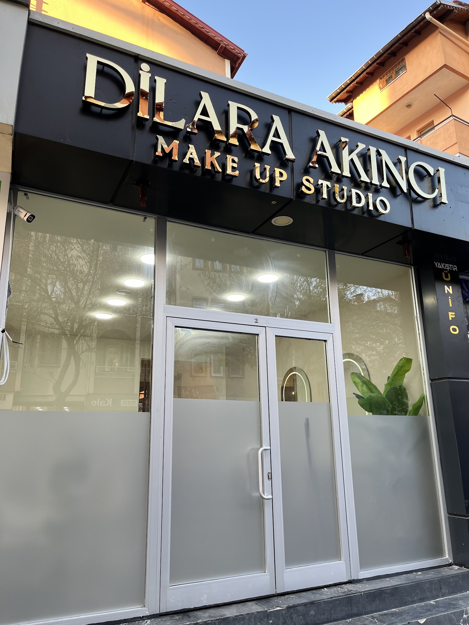 Dilara Akıncı Makeup Studıo kır düğünü mekanı — Merkez