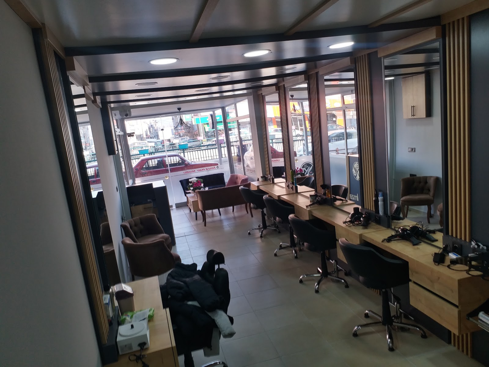 İmza Hair Studio Bayan Kuaförü