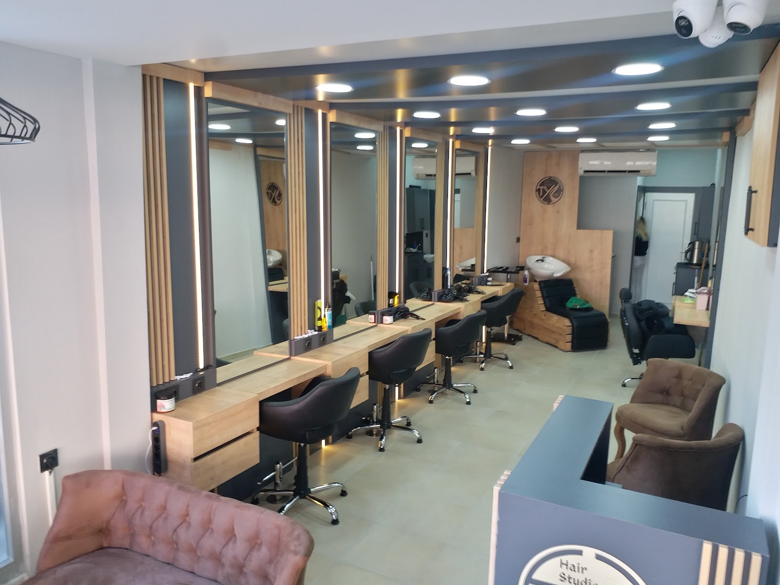 İmza Hair Studio Bayan Kuaförü kır düğünü mekanı — Merkez