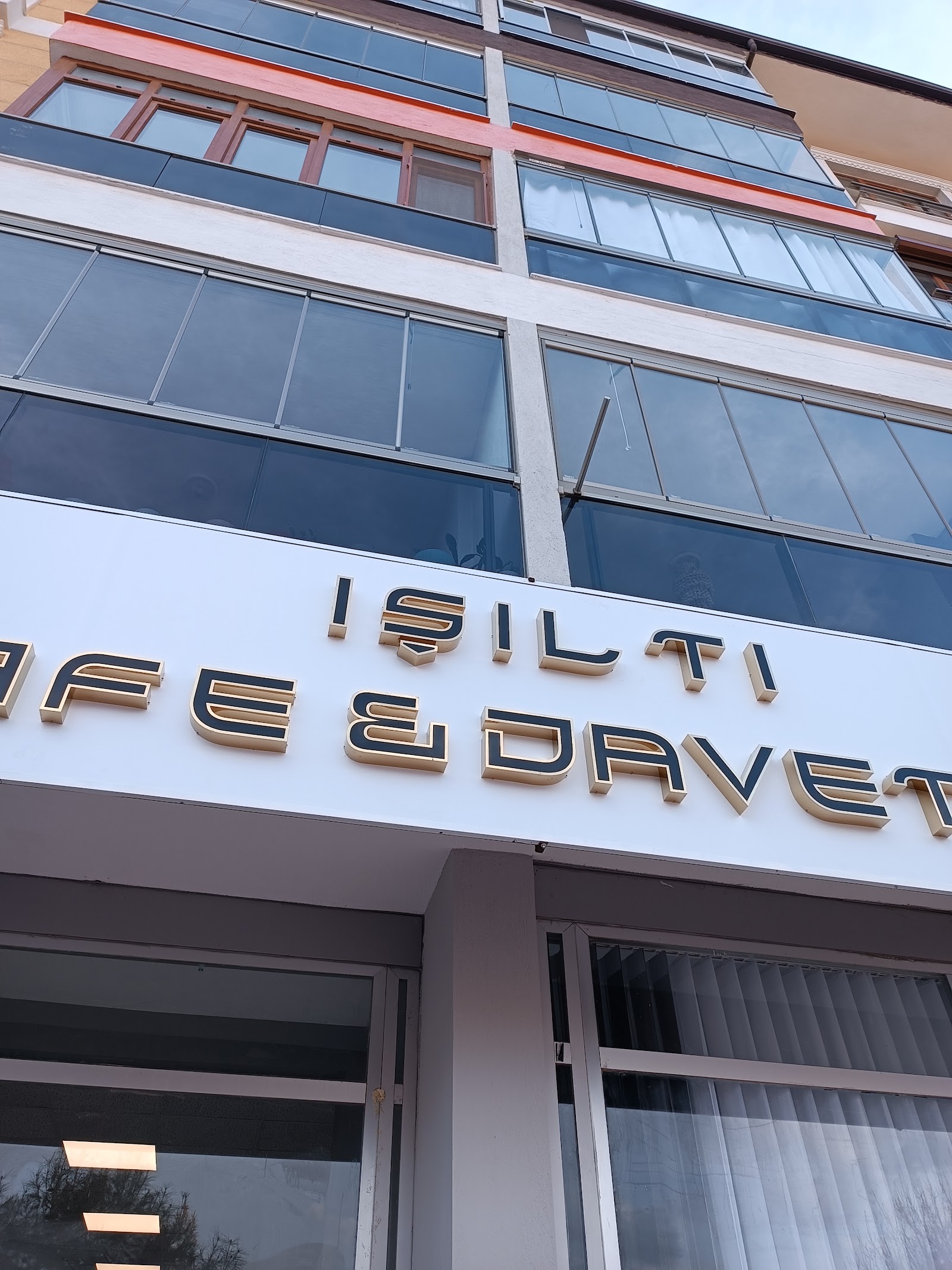 Işıltı Davet Evi & Cafe
