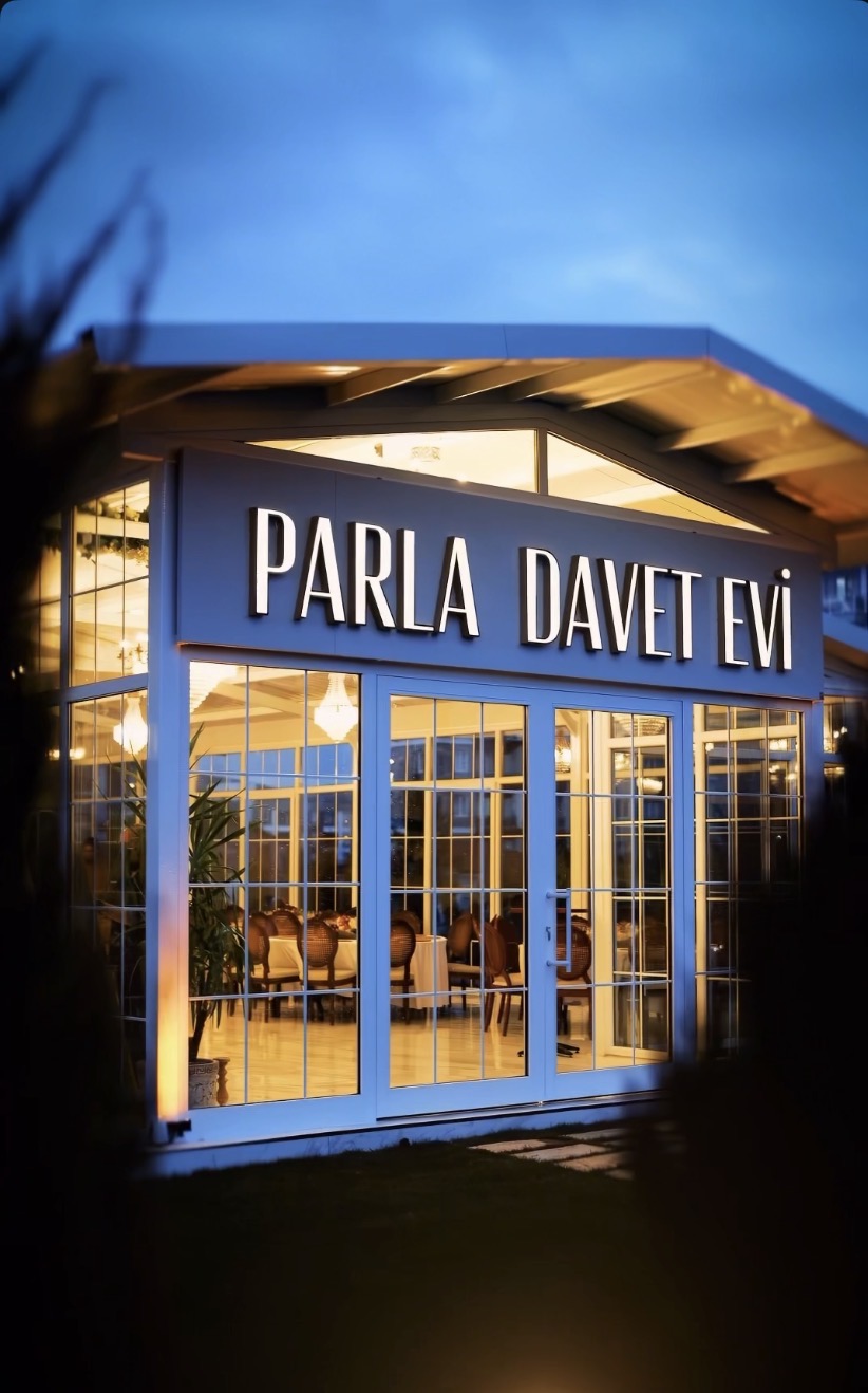 PARLA DAVET EVİ