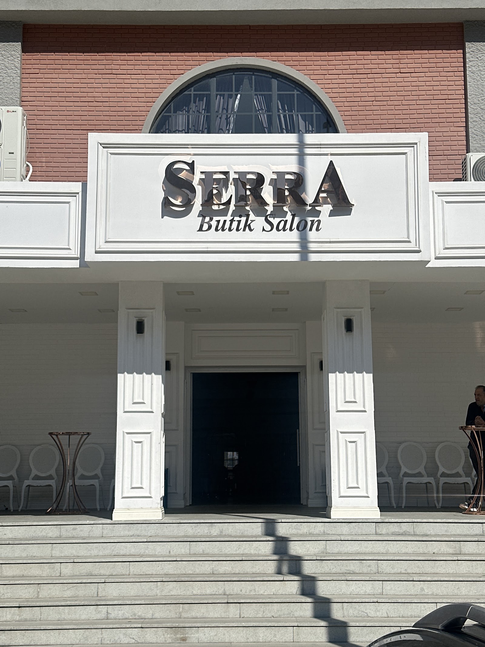 Serra Butik Salon Ve Davet Evi — Merkez, Isparta kır düğünü mekanı görsel 3